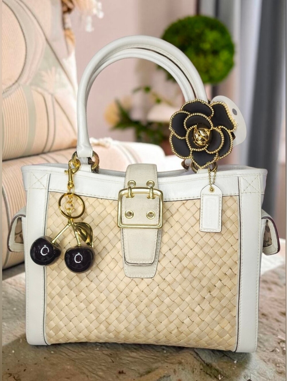 Vintage Limited Edition Coach Vintage Hamptons Woven Straw Tote Bag (Style 4419)